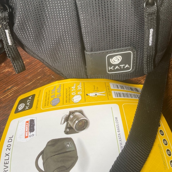 Camera bag  Brand New - Picture 3 of 7